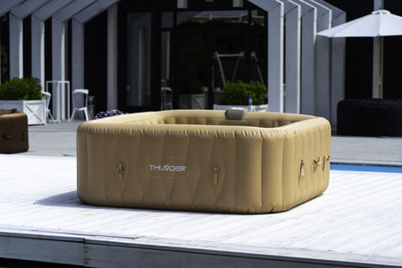 Jacuzzi gonflable de jardin THUNDER FRAPPE